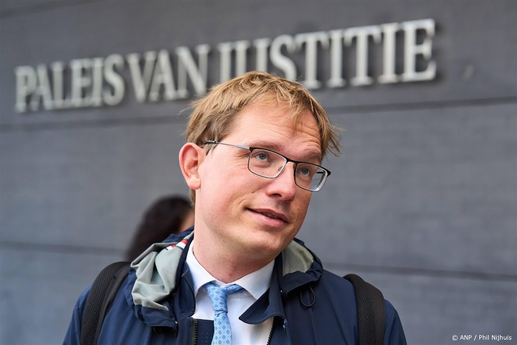 OM eist boete tegen FVD'er Van Houwelingen om hakenkruis-tweet