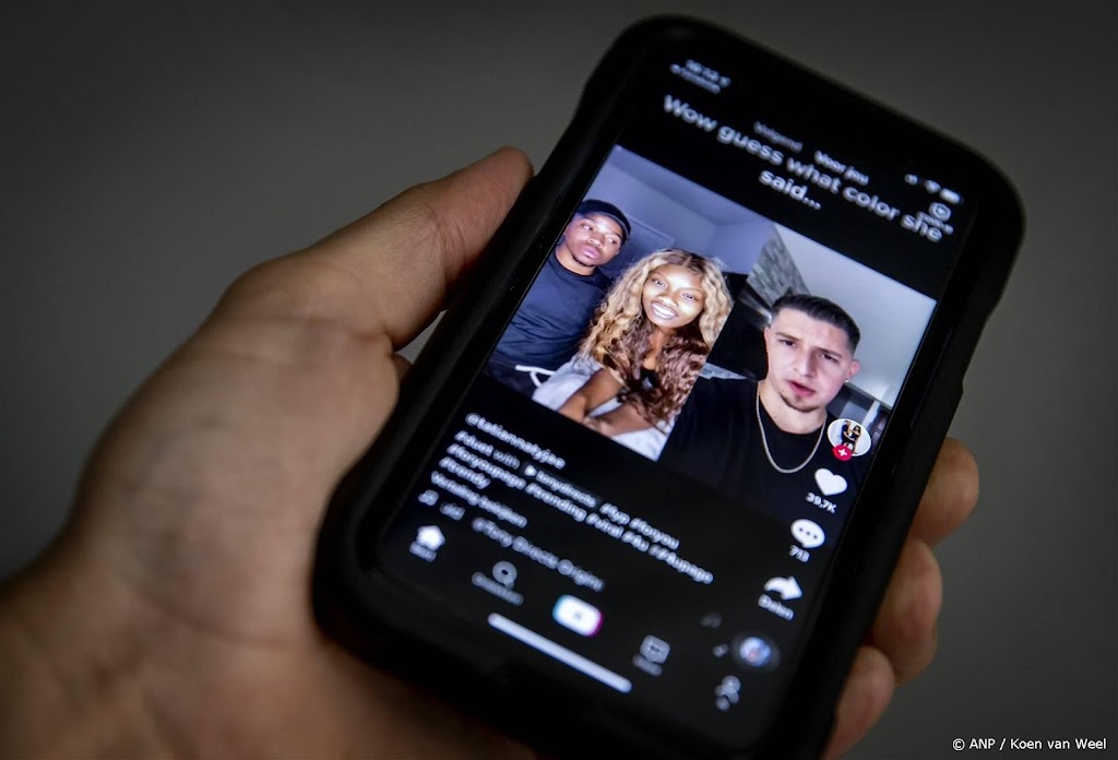 Waakhonden: kinderen herkennen reclame van influencers niet goed