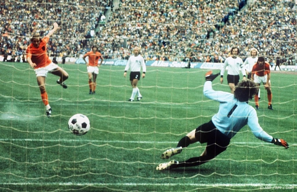 Oud-international Neeskens op 73-jarige leeftijd overleden