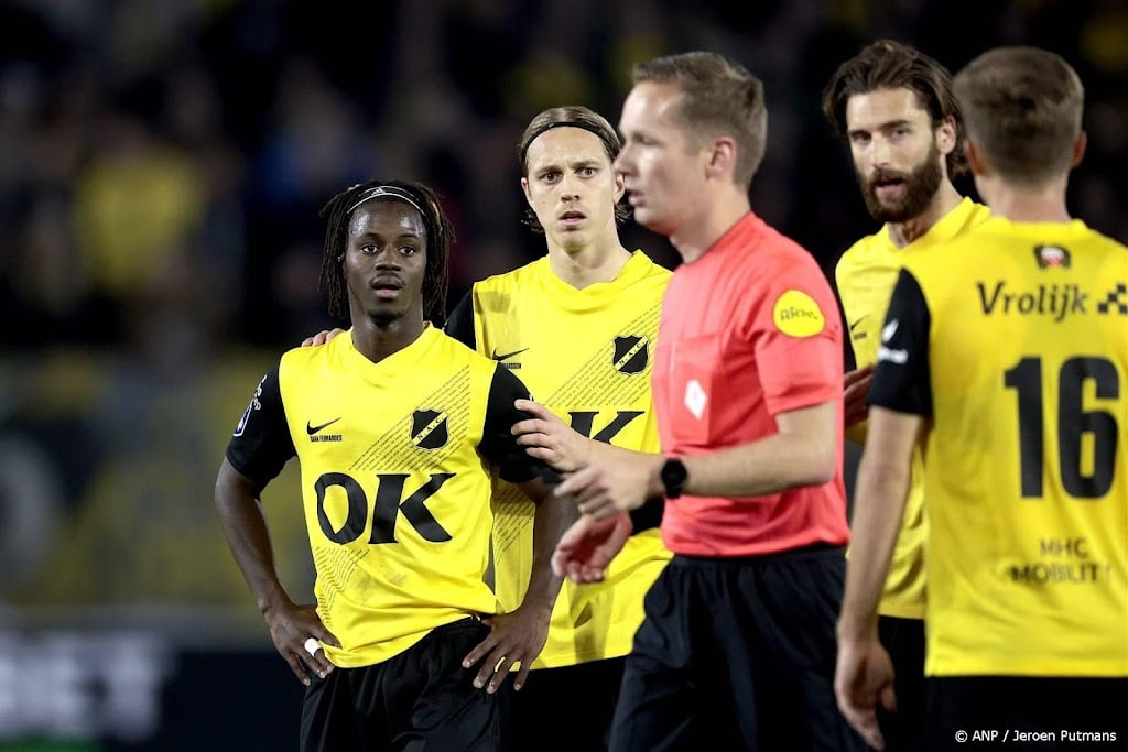 NAC Breda twee wedstrijden zonder geschorste Fernandes