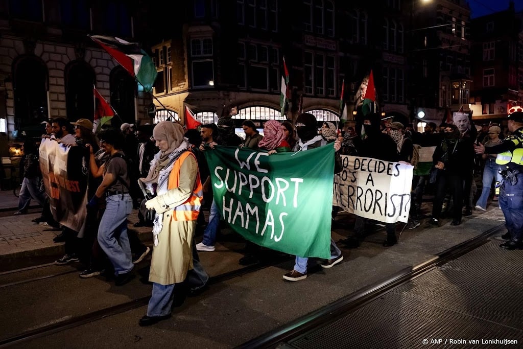 Halsema en politiechef verafschuwen 'steun voor Hamas' op de Dam