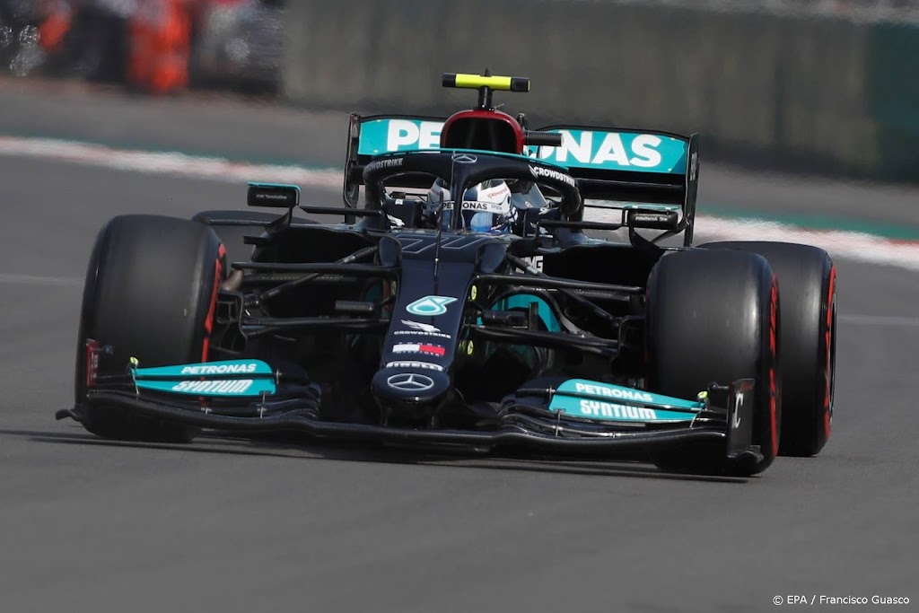 Bottas laat Hamilton passeren als dat nodig is