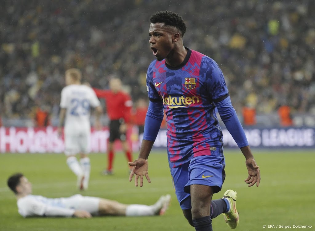 Barcelona-spelers Fati en García haken af bij Spaans elftal