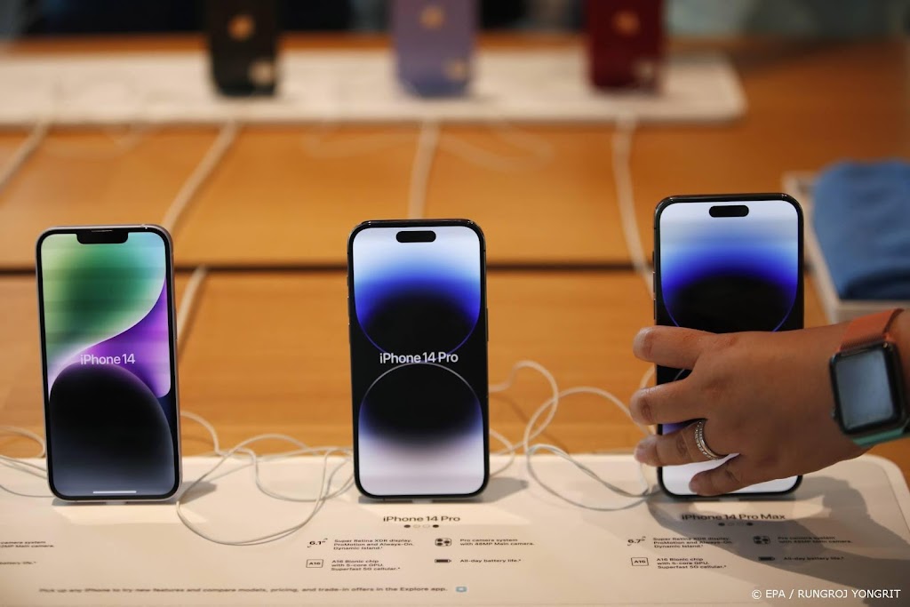 Apple verwacht miljoenen iPhones minder te maken