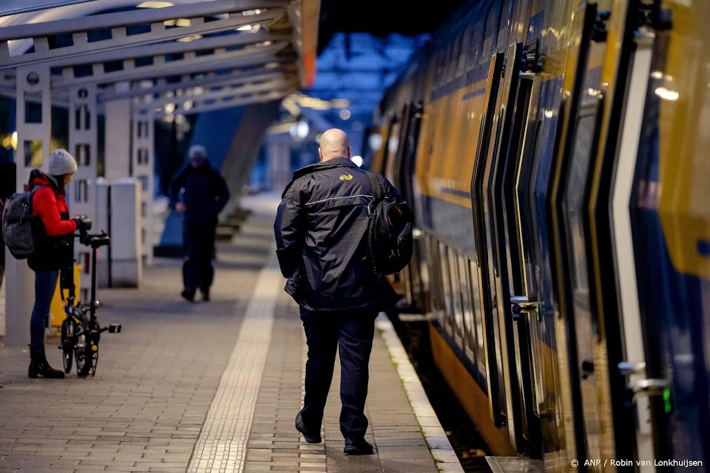 Ieder(in): treinreis voor mensen met beperking niet te doen