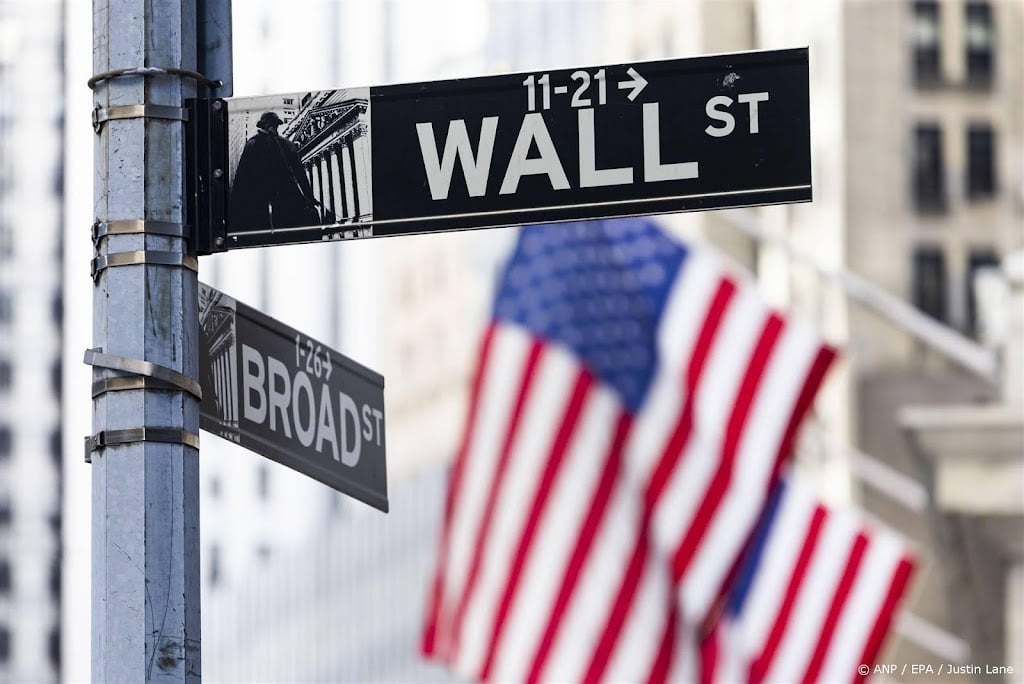 Wall Street opent verdeeld na Trump-rally, focus op Fed-besluit