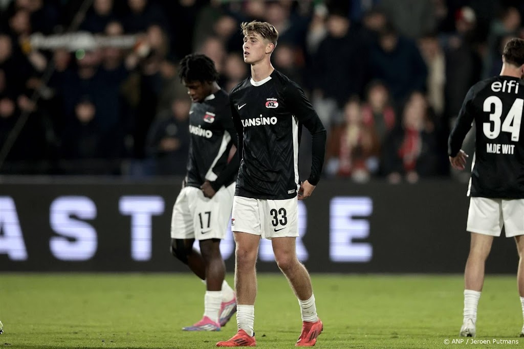 AZ begint tegen Fenerbahçe met middenvelder Kwakman
