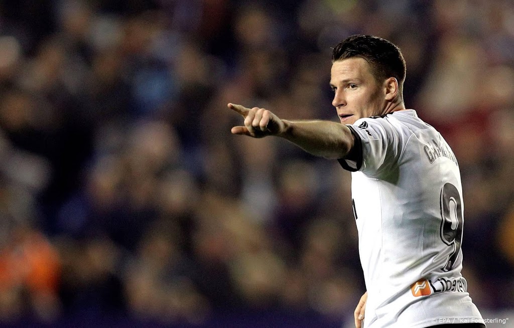 Valencia wint derby, maar verliest Cillessen
