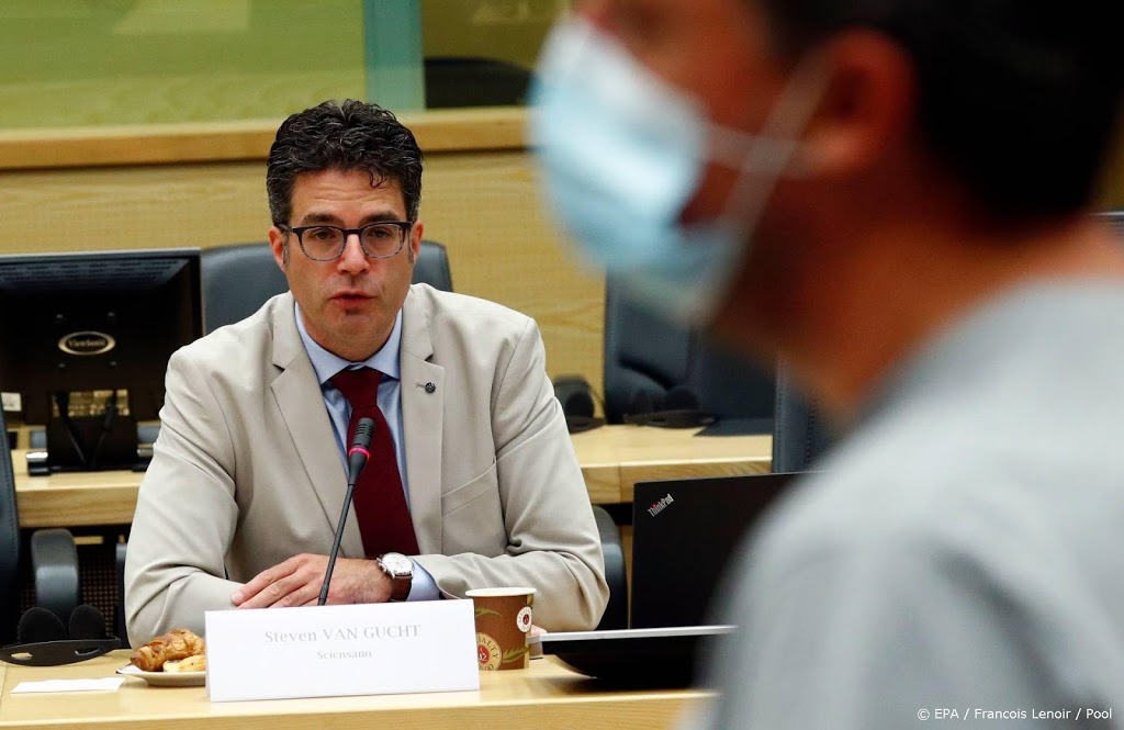 Stilstand coronabesmettingen baart Belgische virologen zorgen