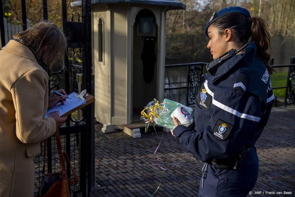 Jarige Amalia op stap met Máxima 