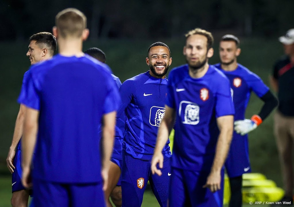 Eerste rustdag op WK, Oranje traint achter dichte deuren