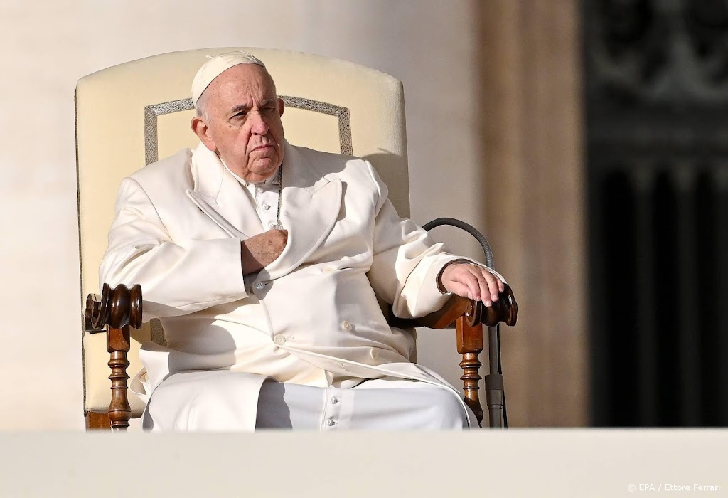 Paus vergelijkt oorlog Oekraïne met Holocaust