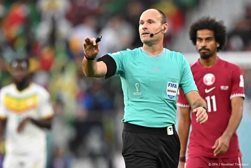 Spaanse arbiter Mateu Lahoz fluit kwartfinale Nederlands elftal