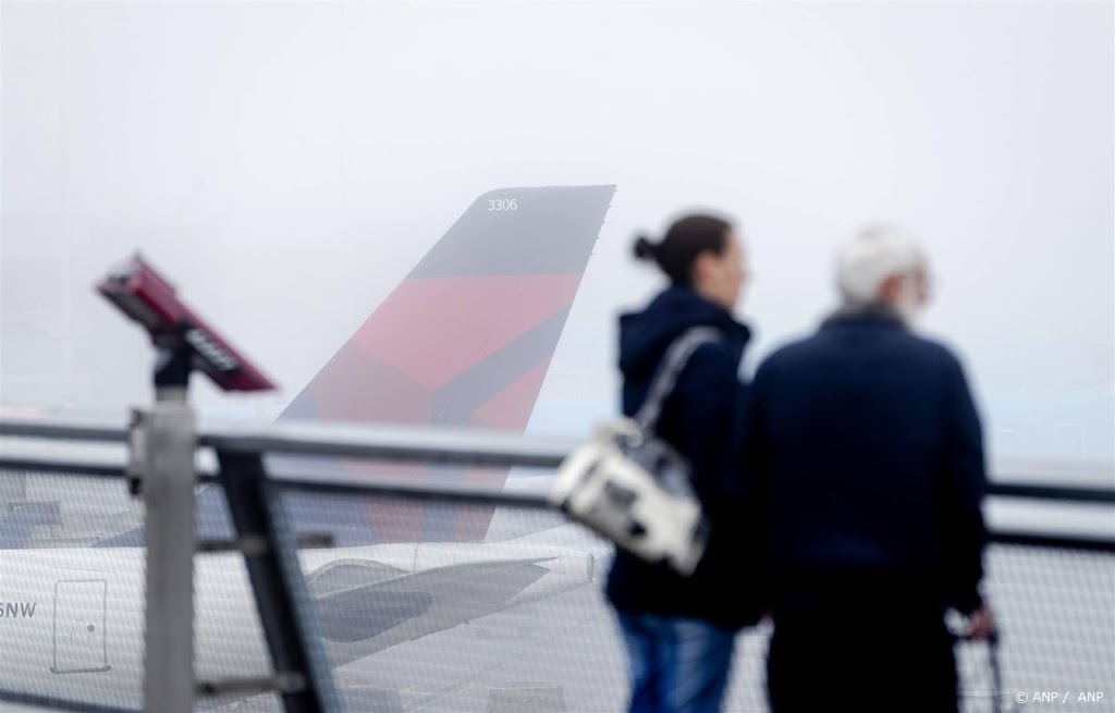 Tientallen vluchten geannuleerd op Schiphol om dichte mist