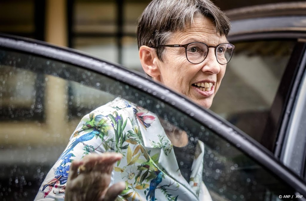 Klijnsma roept Eerste Kamer op spreidingswet snel aan te nemen