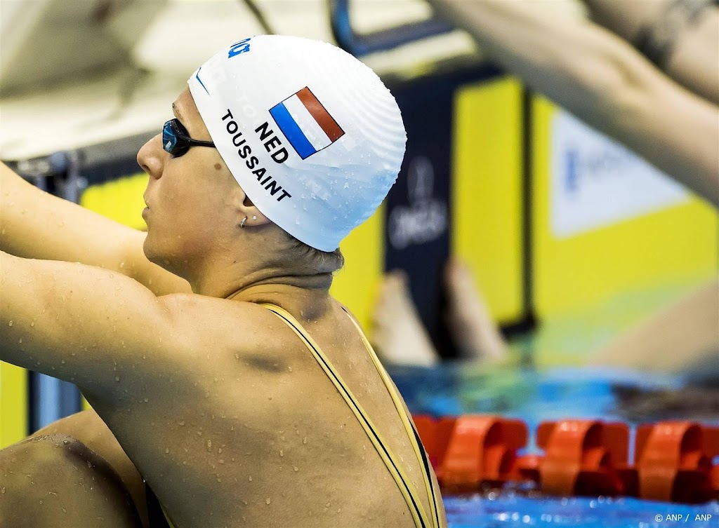 Zwemsters missen podium op 4x50 meter wisselslagestafette 