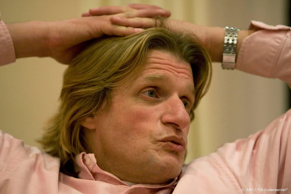 Keith Bakker 'dicteerde' ontlastende brief seksrelatie
