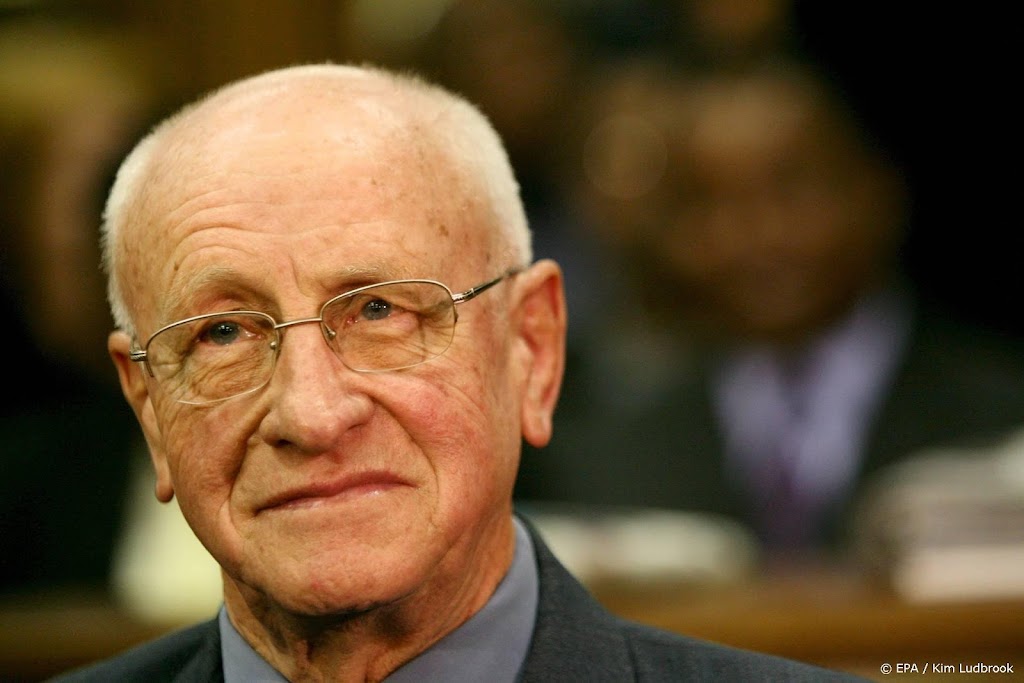 Apartheidsminister Adriaan Vlok (85) overleden
