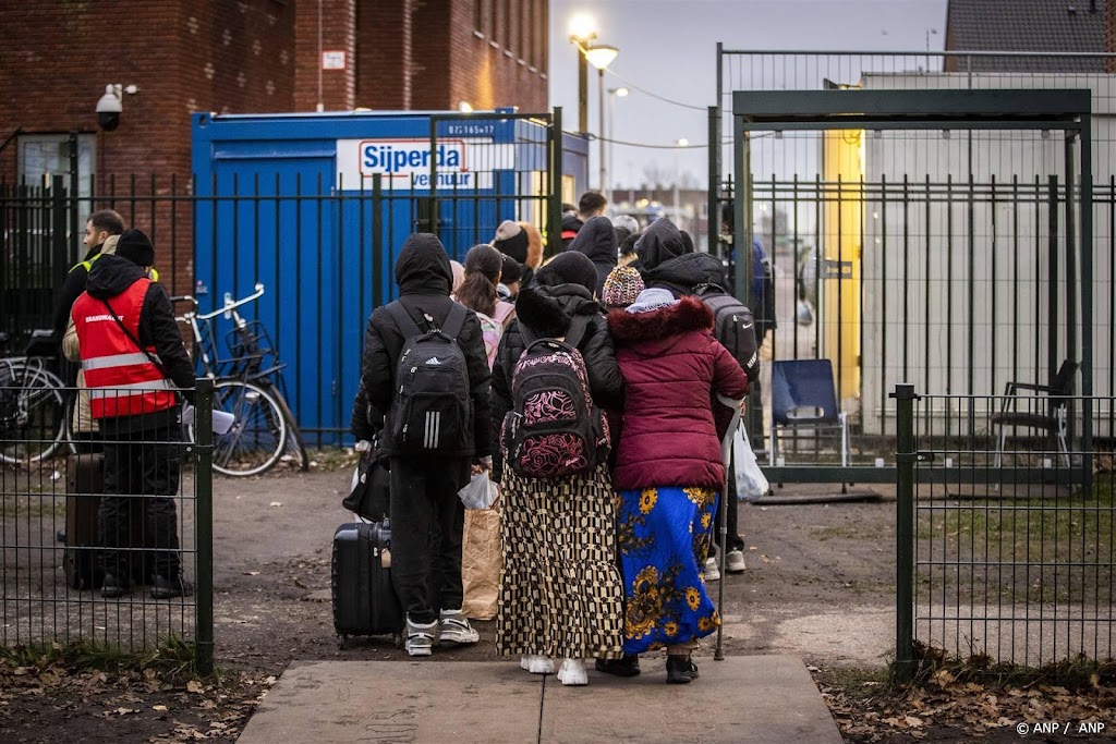 Instroom asielzoekers blijft ook na jaarwisseling hoog