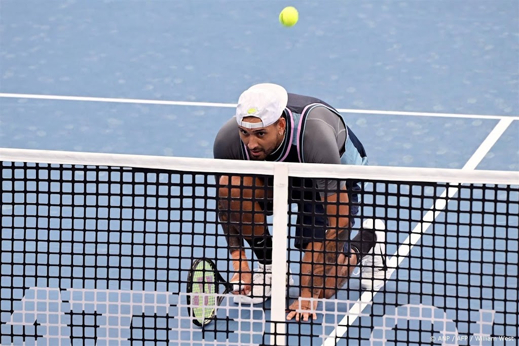 Rentree tennisser Kyrgios in Melbourne onzekerder om buikblessure