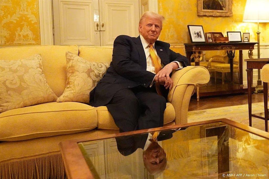 Wall Street lager na nieuws over economische noodtoestand Trump