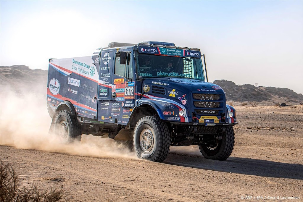 Trucker Van den Brink verder achterop in Dakar Rally na 2e plek