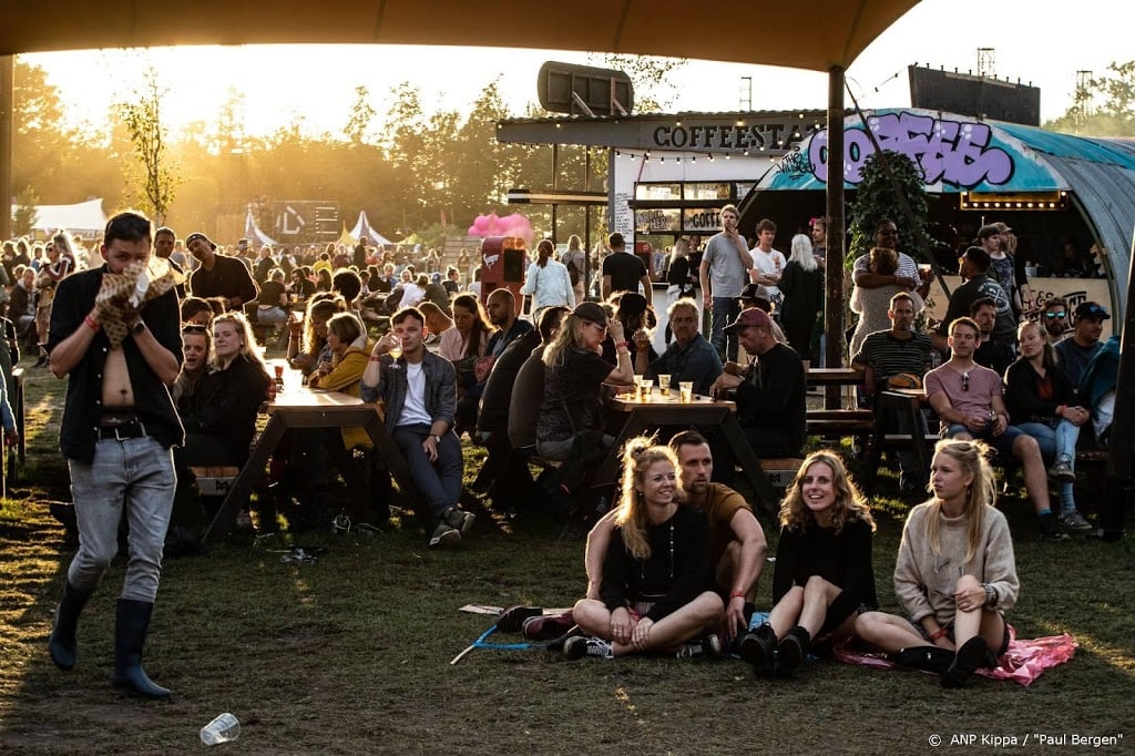 Lowlands binnen vijf uur uitverkocht