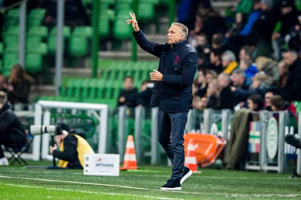 FC Groningen bezorgt coach Sturing bij Vitesse eerste nederlaag