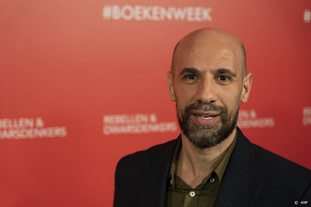 Roxane van Iperen houdt  4 mei-voordracht in plaats van Benali