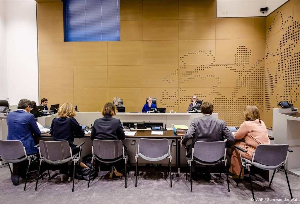 Raad van State: nareisbeperking kabinet is in strijd met de wet