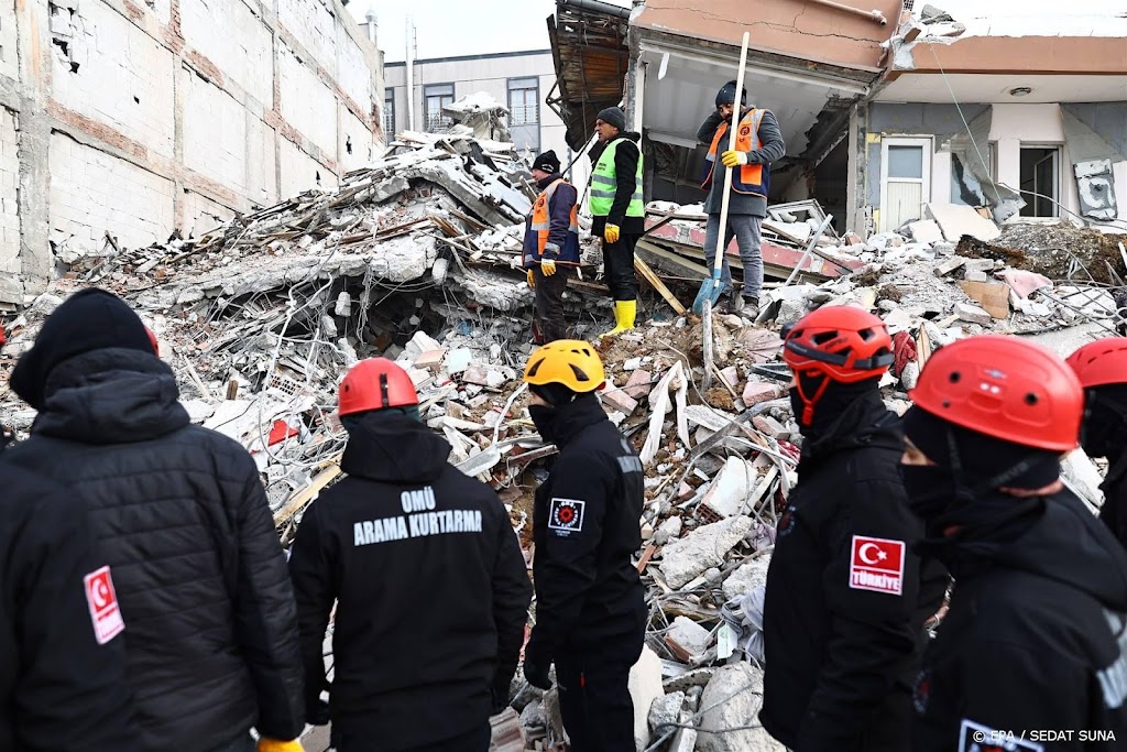 Contact met Nederlander in Turkije hersteld, nog zeven vermisten