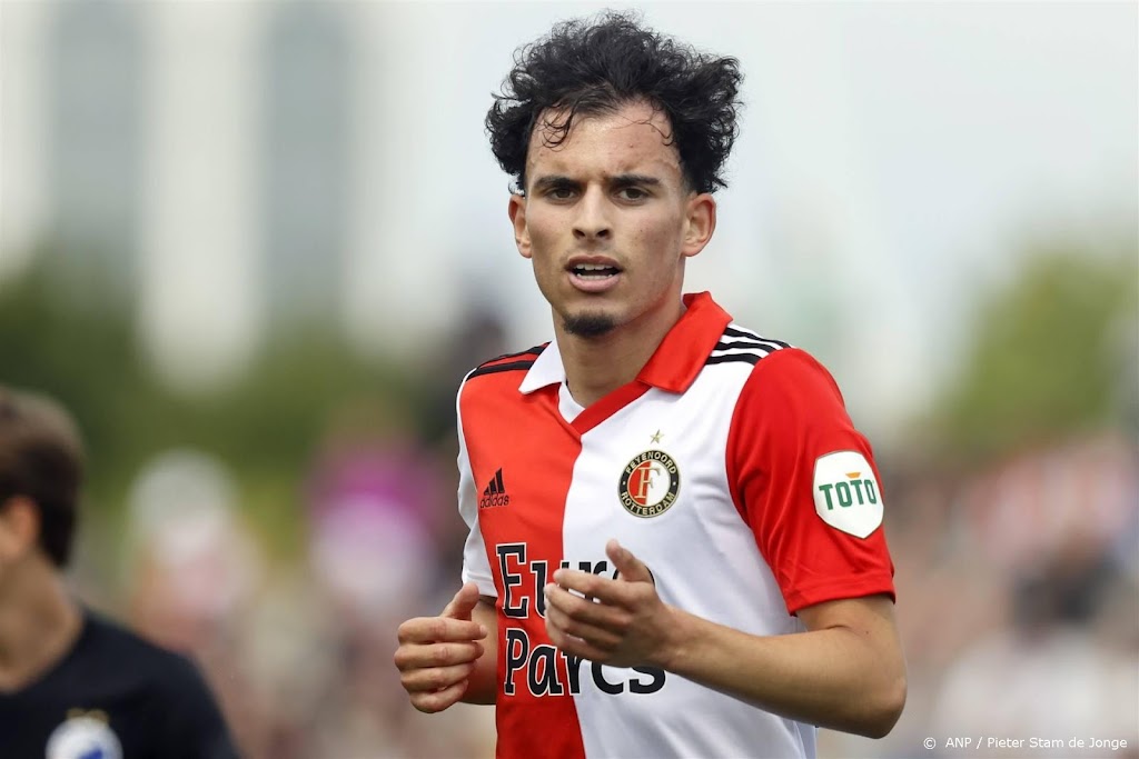 Taabouni maakt basisdebuut bij Feyenoord tegen NEC
