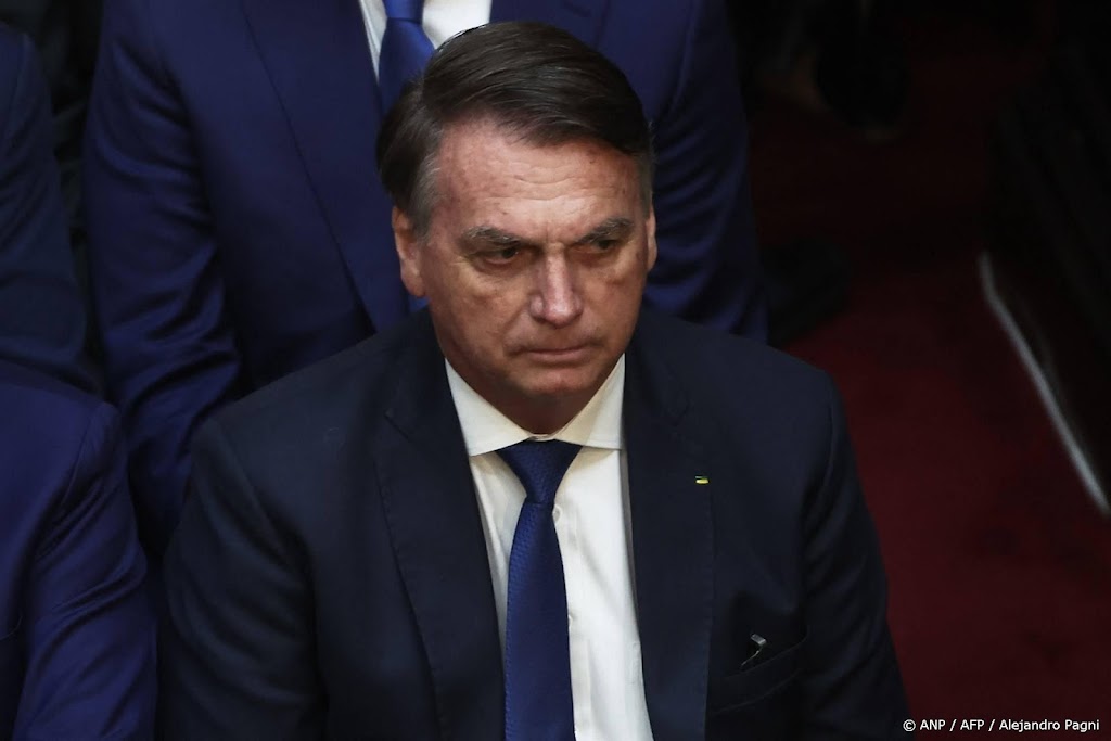 Paspoort Braziliaanse ex-president Bolsonaro ingenomen