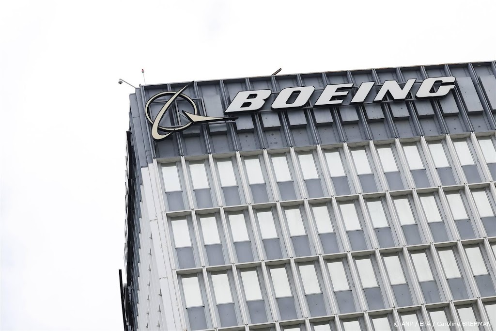 Boeing waarschuwt voor ontslagen bij maanraketprogramma
