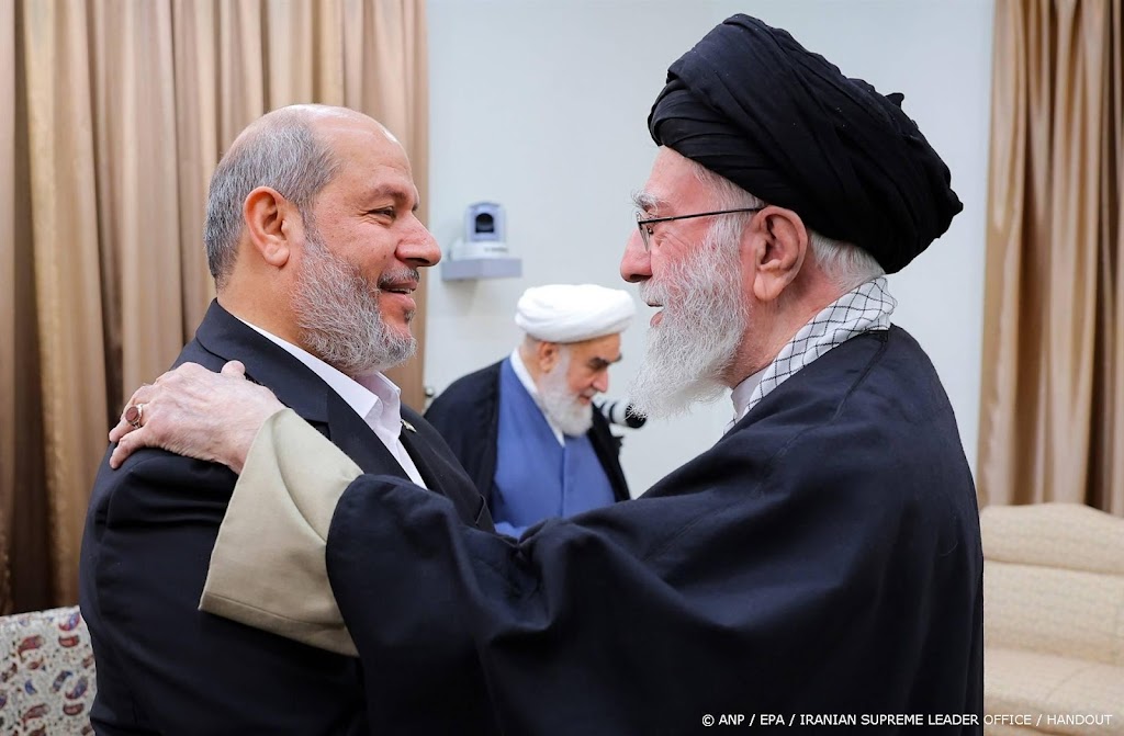 Leider Iran ontvangt Hamasleiders