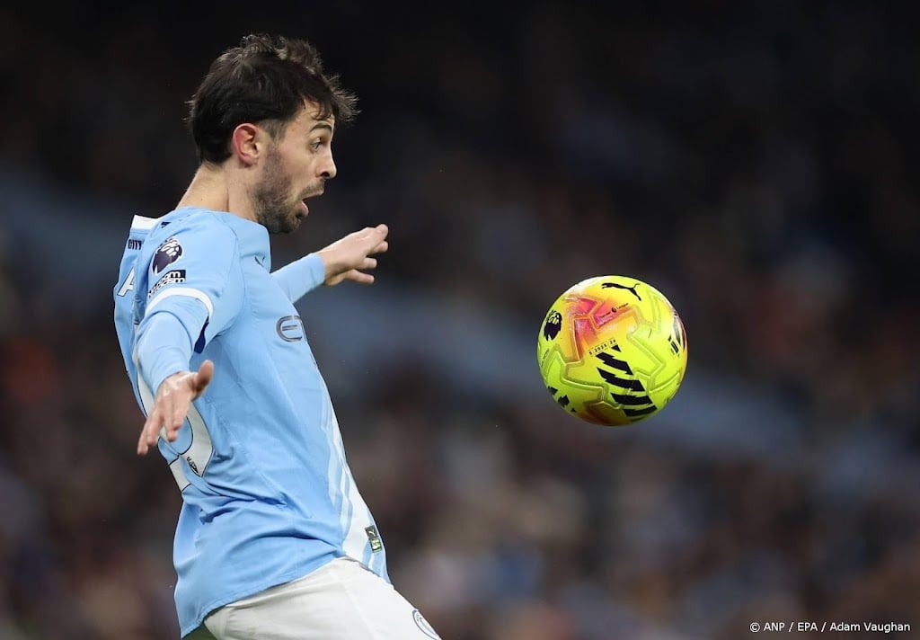 Manchester City wint bij Liverpool na hectische slotfase