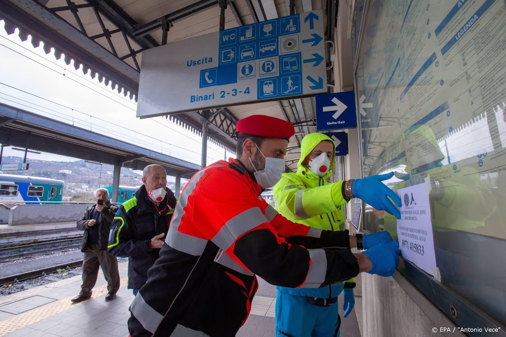 Dodental door coronavirus in Lombardije stijgt sterk