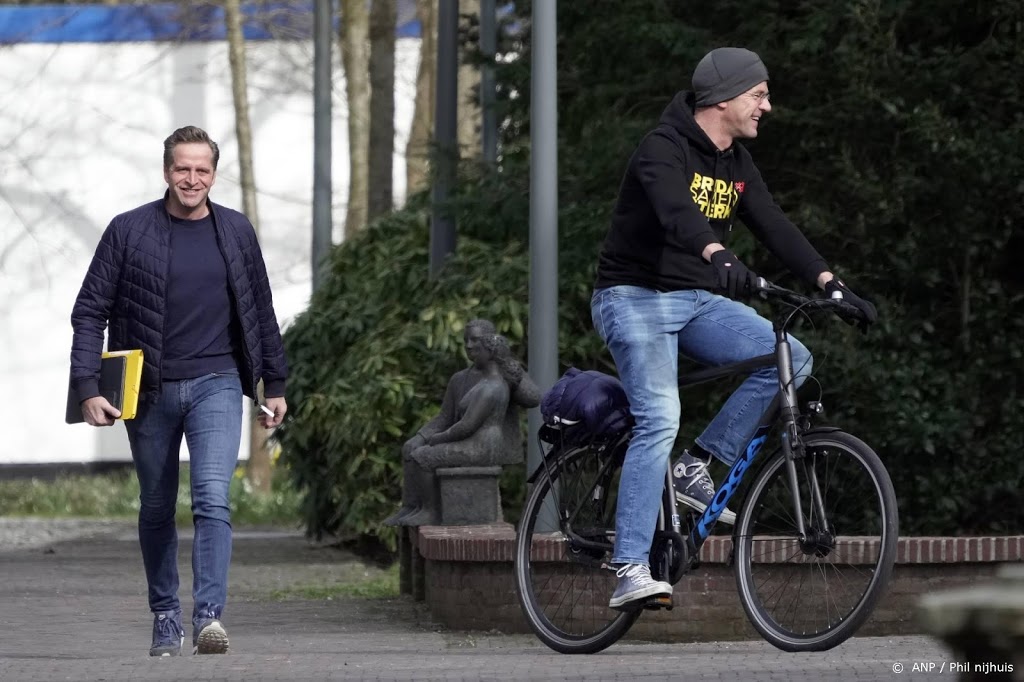 Kabinet beslist over langere coronamaatregelen tot eind maart