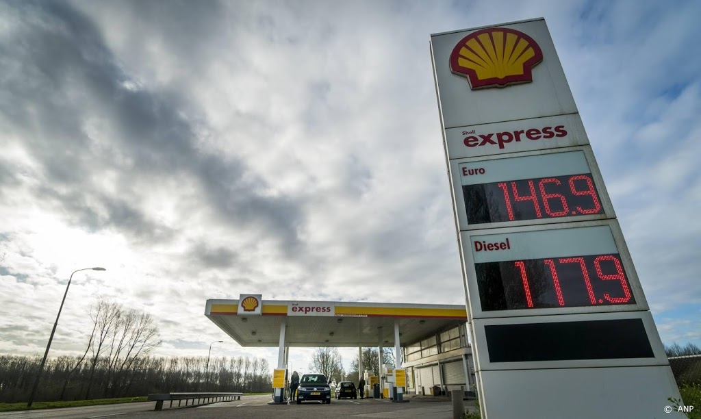Shell in kopgroep licht hogere AEX na opmars olieprijs 