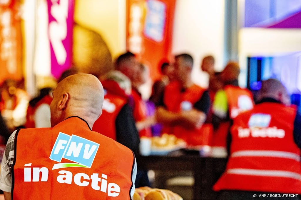 FNV start met werkonderbrekingen op distributiecentra om cao