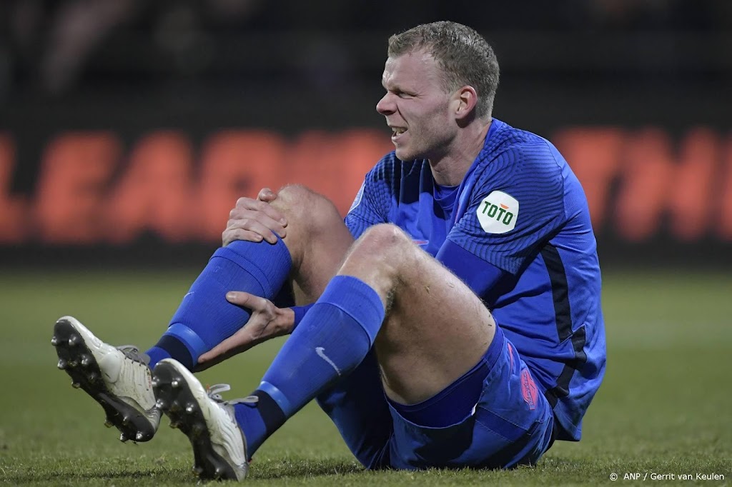 FC Utrecht-spits Veerman maanden uitgeschakeld met enkelblessure