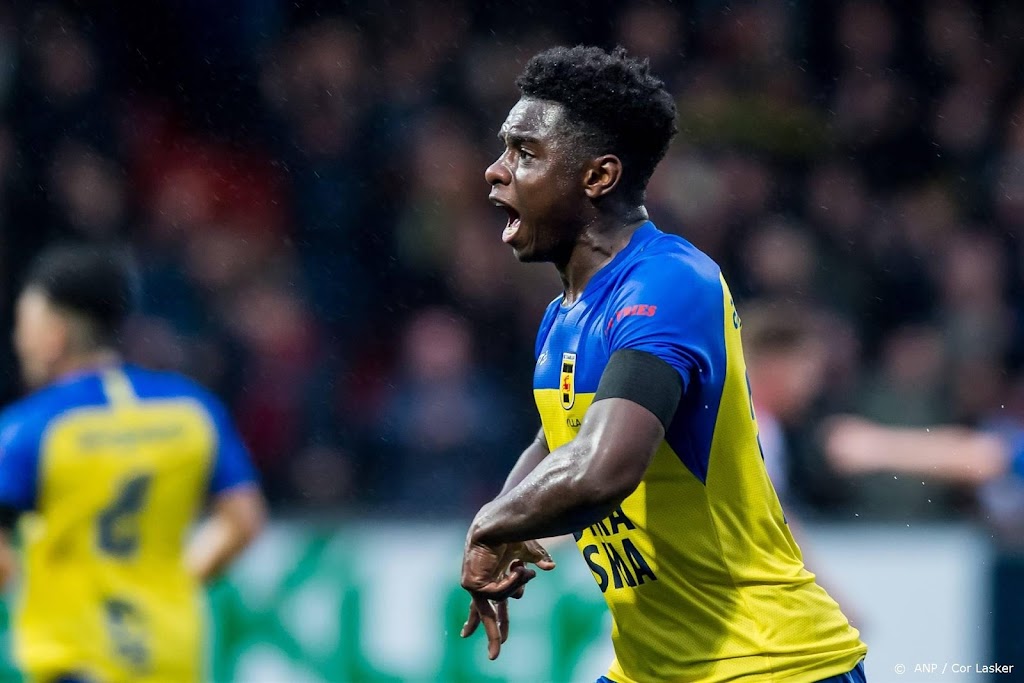 Cambuur legt linksback Sylla ook voor komend seizoen vast