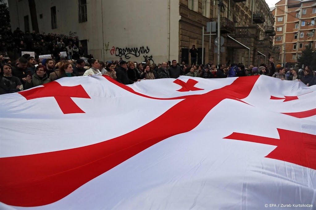 Pro-Europese Georgiërs weer massaal de straat op