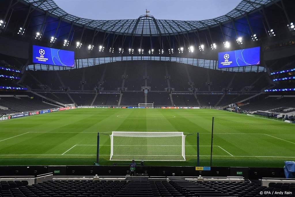 Tottenham - AC Milan begint met kleine vertraging na files