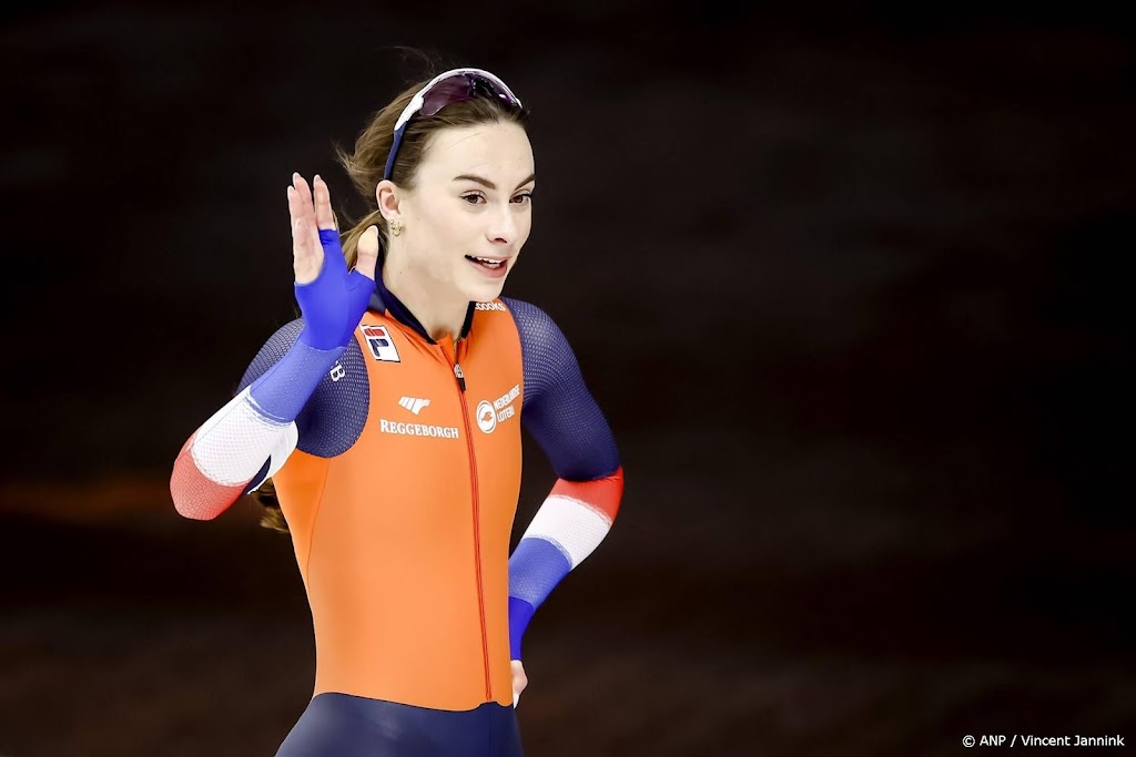 Schaatsster Kok wint bij WK sprint ook tweede 500 meter 