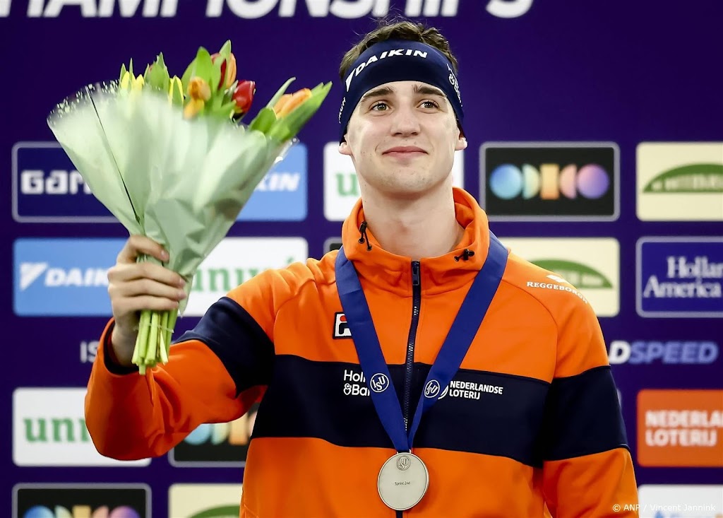 Schaatser De Boo geeft 'supermooi seizoen' nog zilveren slot  
