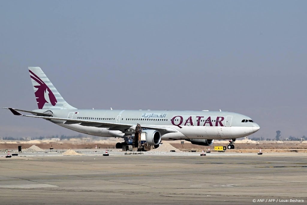 Qatar Airways vliegt weer beperkt naar Schiphol