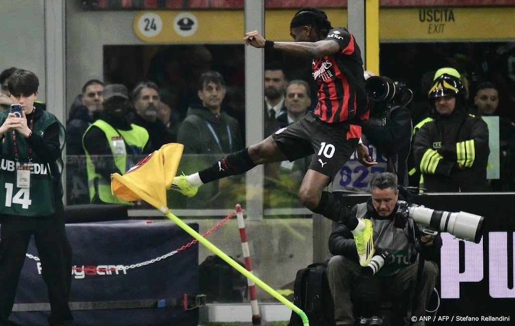 AC Milan verkleint gat met Inter dankzij winst in stadsderby