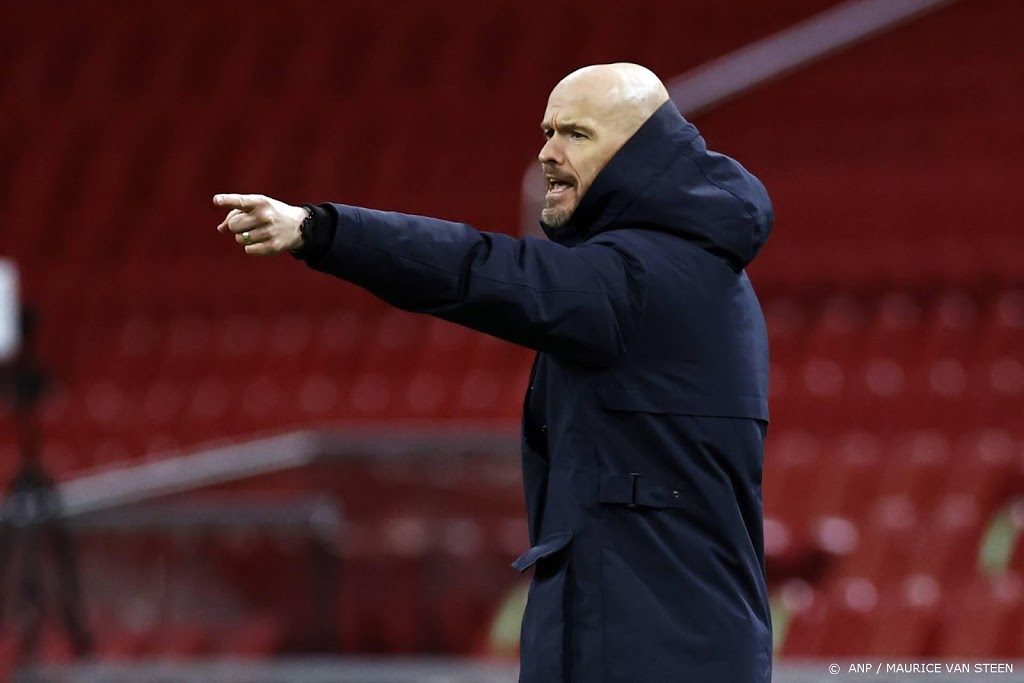 Coach Ten Hag: we zijn pas op de helft, er is nog niks verloren