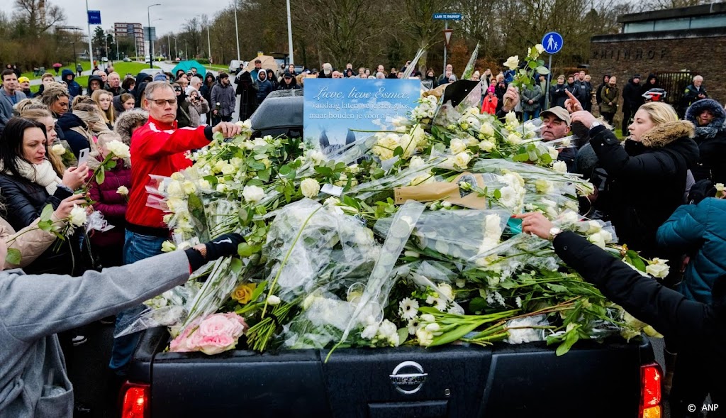 Moordverdachte 14-jarige Esmee voor de rechter